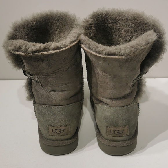UGG boots - Picture 2 of 7